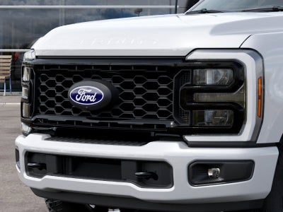 2027 Ford F-350SD F-350® XLT