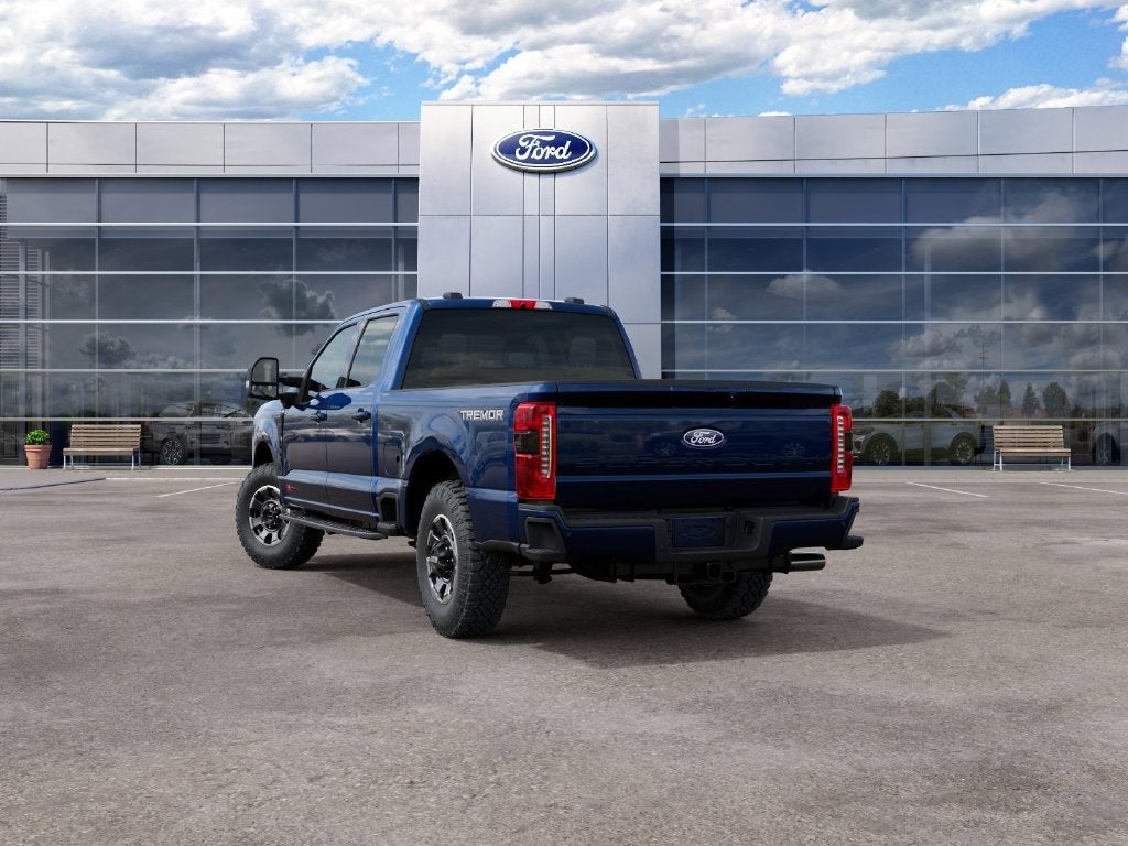 2027 Ford F-350SD F-350® XLT