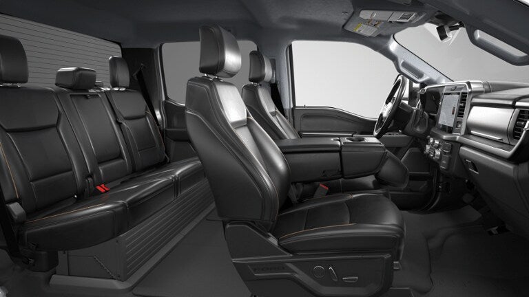 2026 Ford Super Duty F-350® Lariat®