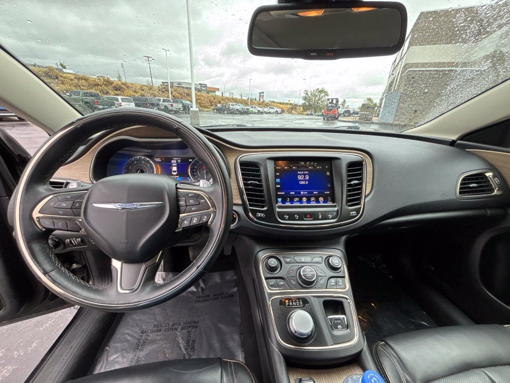 2015 Chrysler 200 C