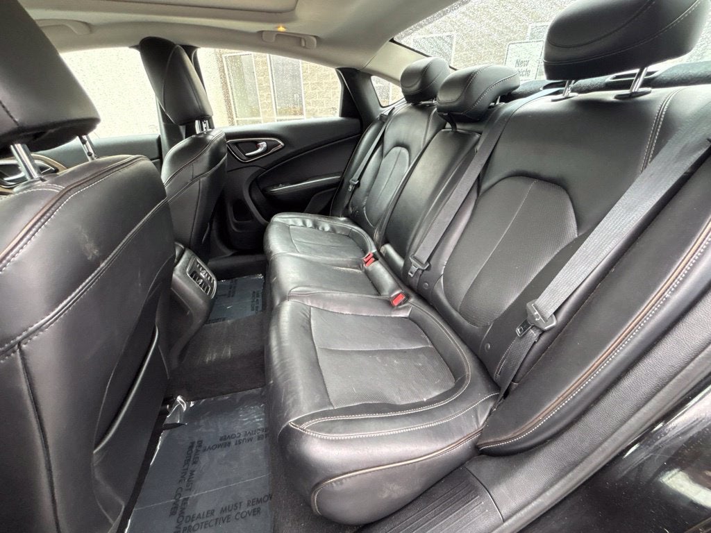 2015 Chrysler 200 C