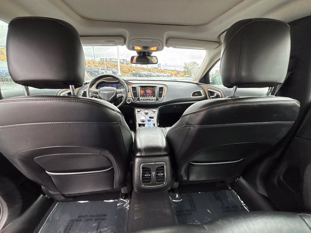 2015 Chrysler 200 C