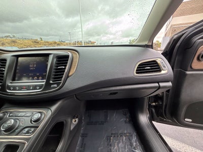2015 Chrysler 200 C