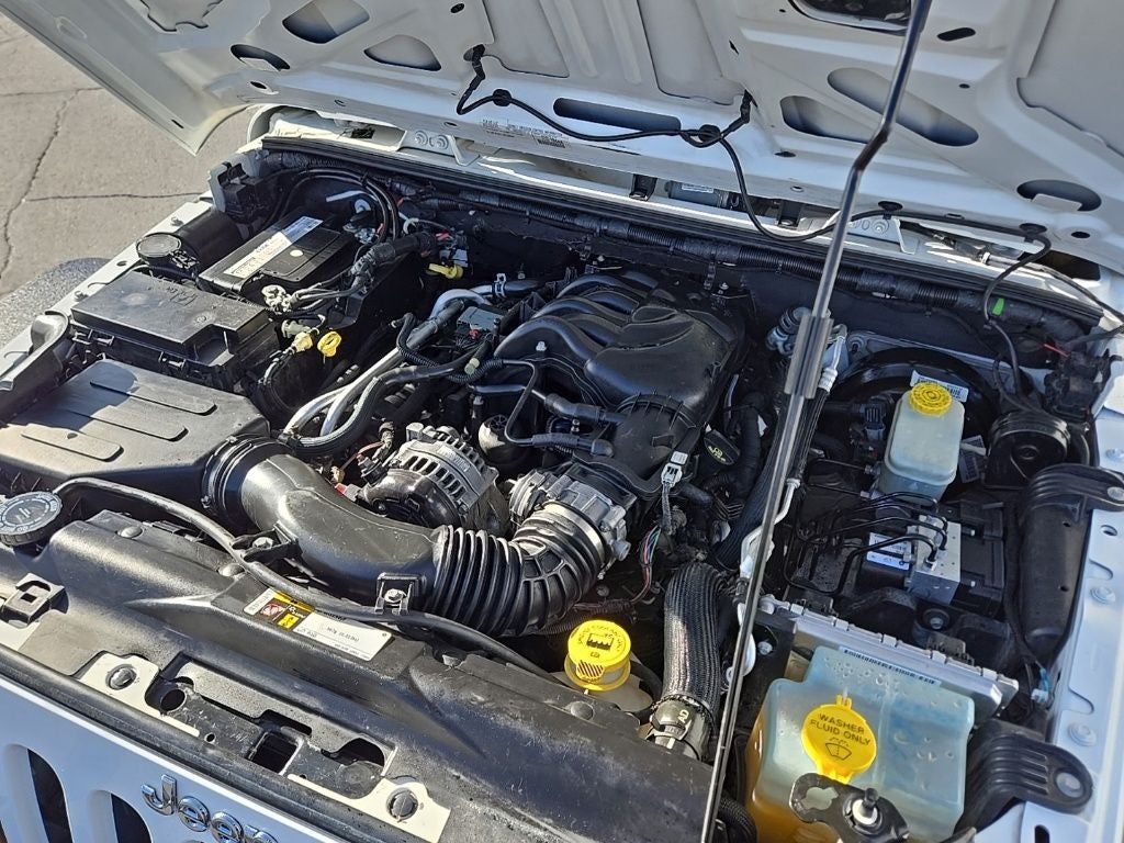 2015 Jeep Wrangler Unlimited Rubicon + Hard Rock Pkg