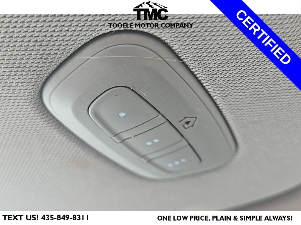 2022 Jeep Wagoneer Series III + 3 Panel Moonroof + Heated Front & Rear Seats