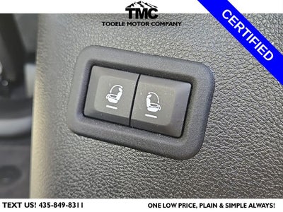 2022 Jeep Wagoneer Series III + 3 Panel Moonroof + Heated Front & Rear Seats