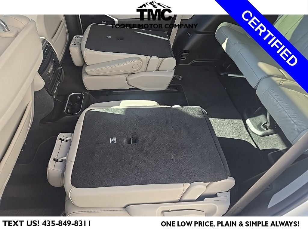 2022 Jeep Wagoneer Series III + 3 Panel Moonroof + Heated Front & Rear Seats