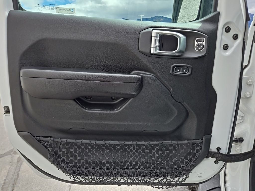 2020 Jeep Gladiator Sport
