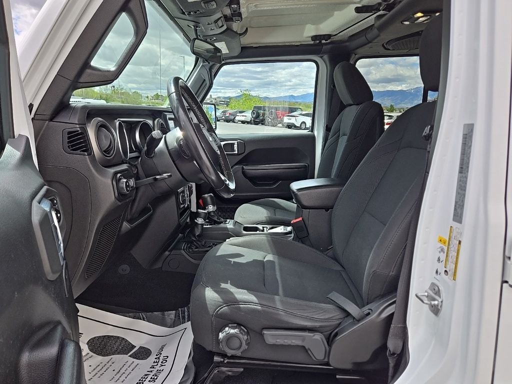 2020 Jeep Gladiator Sport