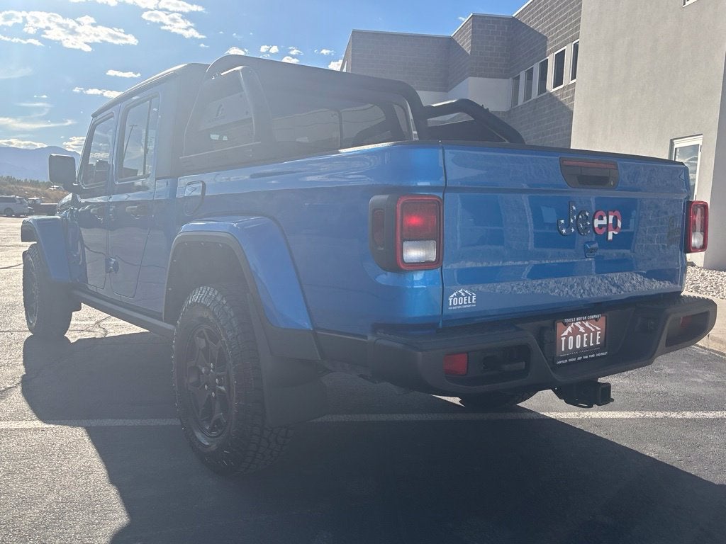 2022 Jeep Gladiator Willys