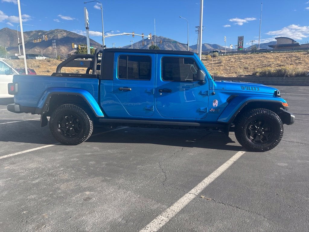 2022 Jeep Gladiator Willys
