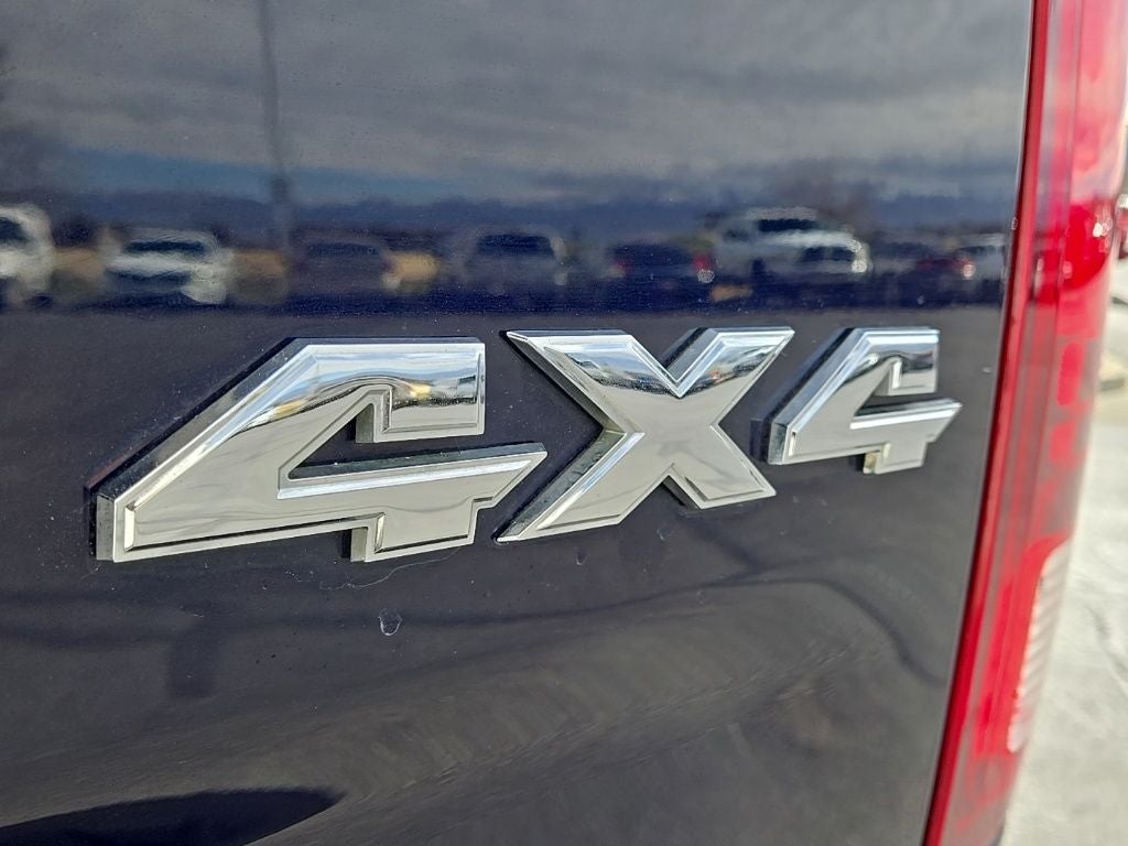 2015 RAM 1500 Sport + Moonroof + Heated Front & Rear Seats & Steering