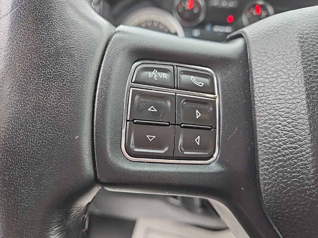 2015 RAM 1500 Sport + Moonroof + Heated Front & Rear Seats & Steering