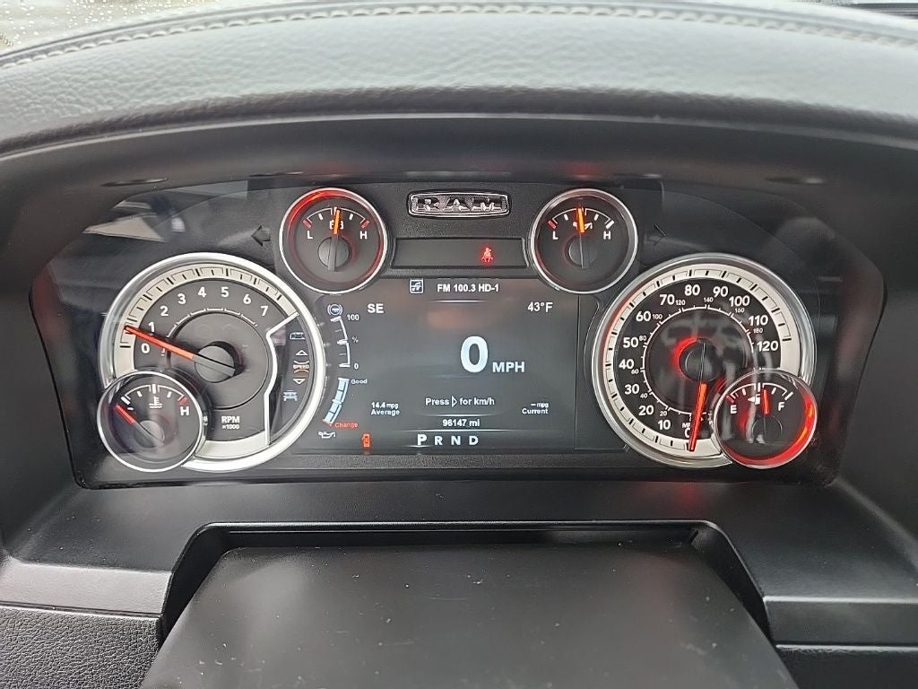 2015 RAM 1500 Sport + Moonroof + Heated Front & Rear Seats & Steering