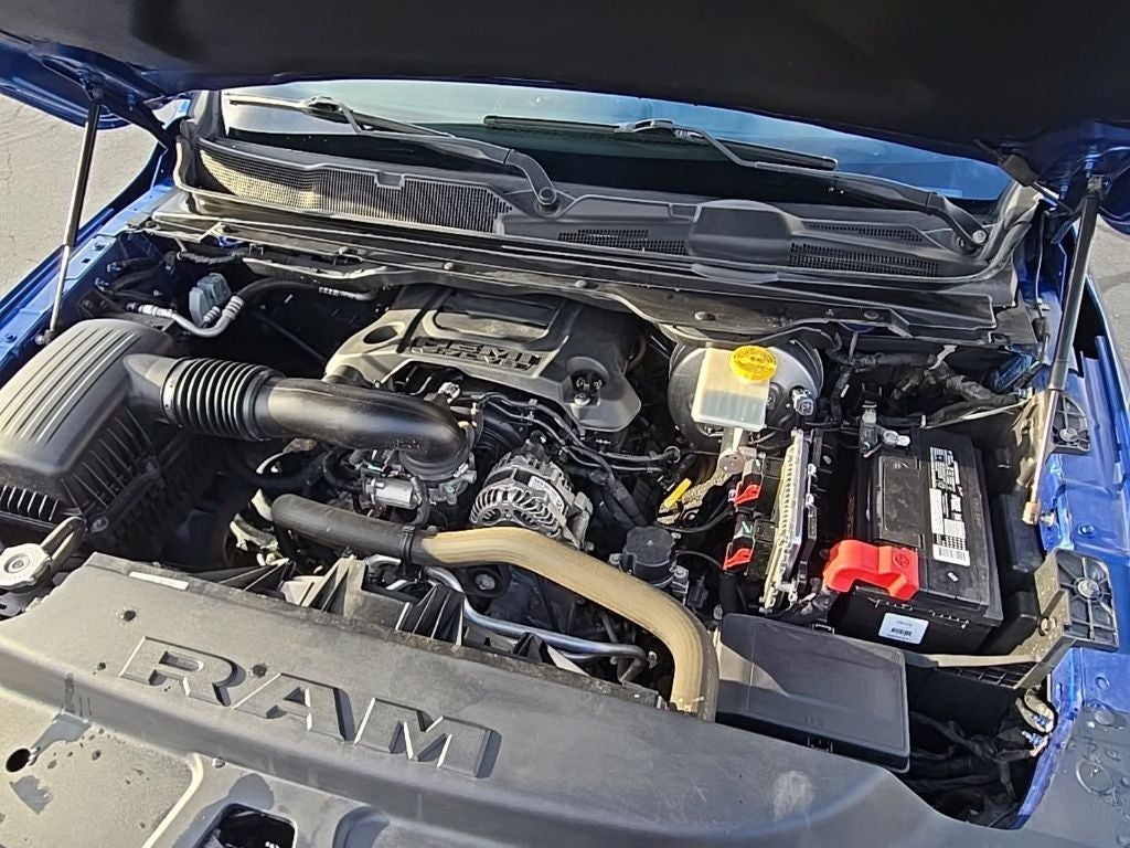 2019 RAM 1500 Laramie + Lvl2 Equipment Group + Moonroof