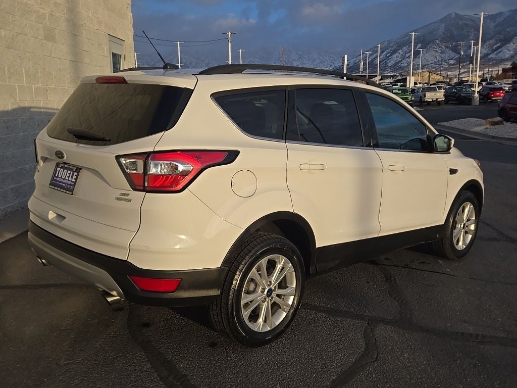 2018 Ford Escape SE + Heated Front Seats