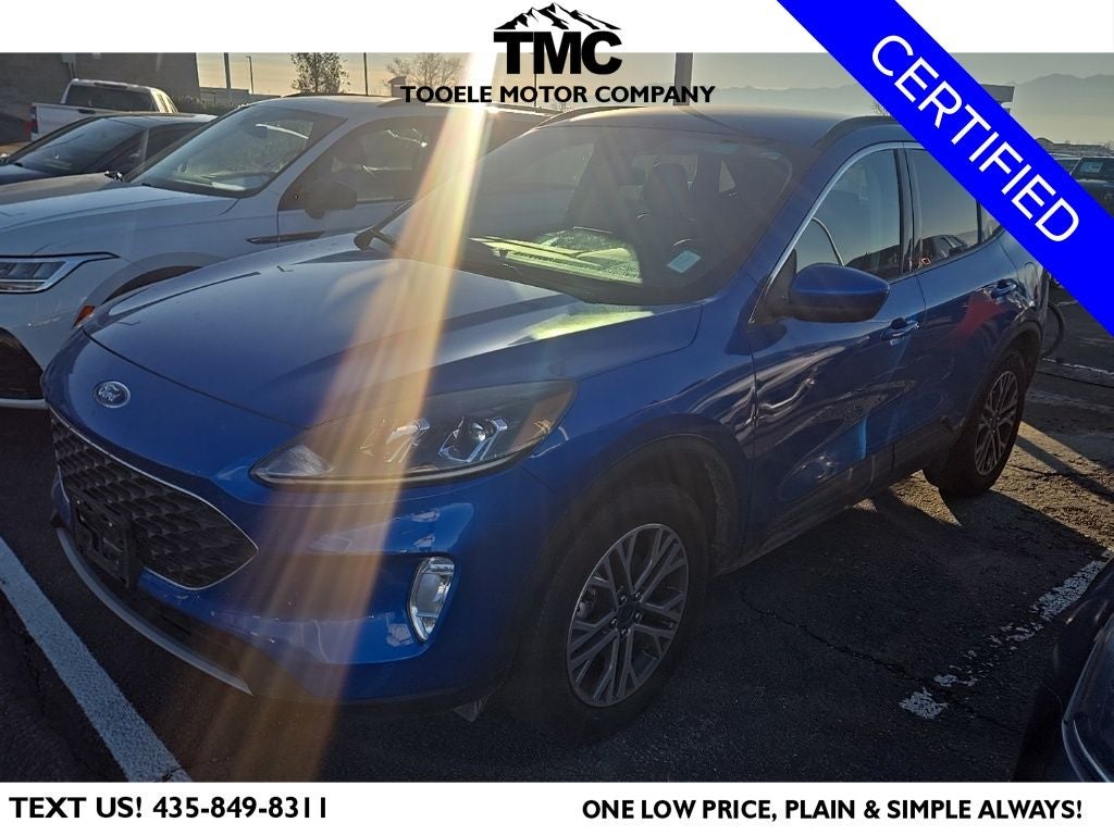 2021 Ford Escape SEL + Heated Front Seats + heated Steering Wheel
