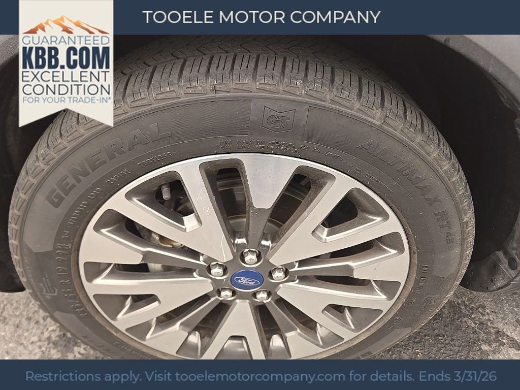 2020 Ford Escape Titanium