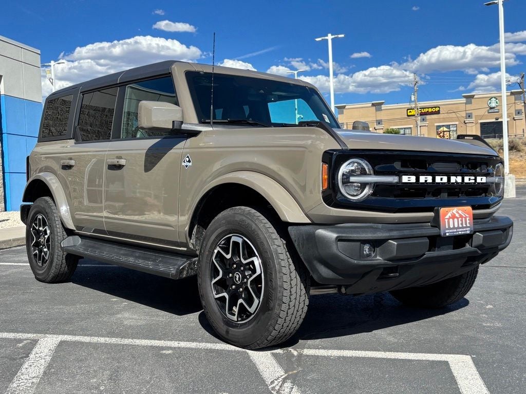 2025 Ford Bronco Outer Banks