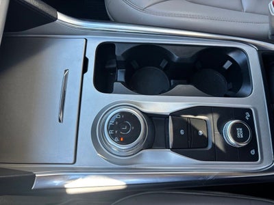 2023 Ford Explorer XLT 202A