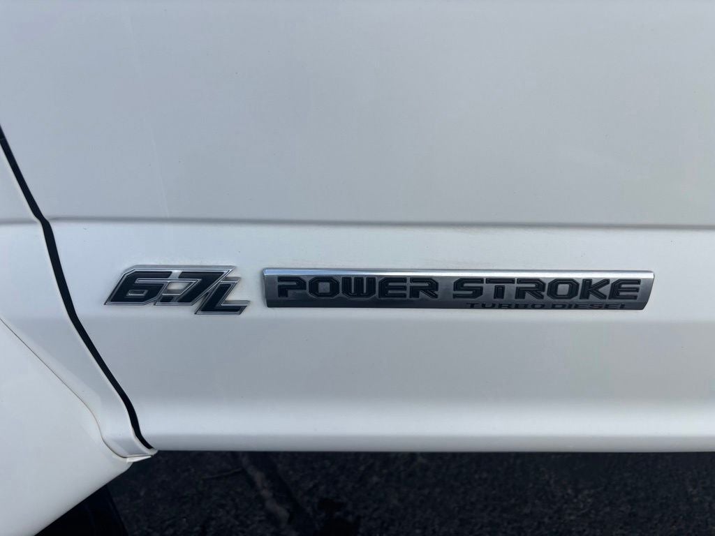 2022 Ford F-450SD Limited DRW