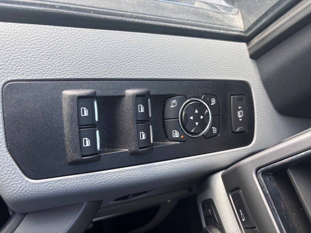 2022 Ford F-450SD Limited DRW