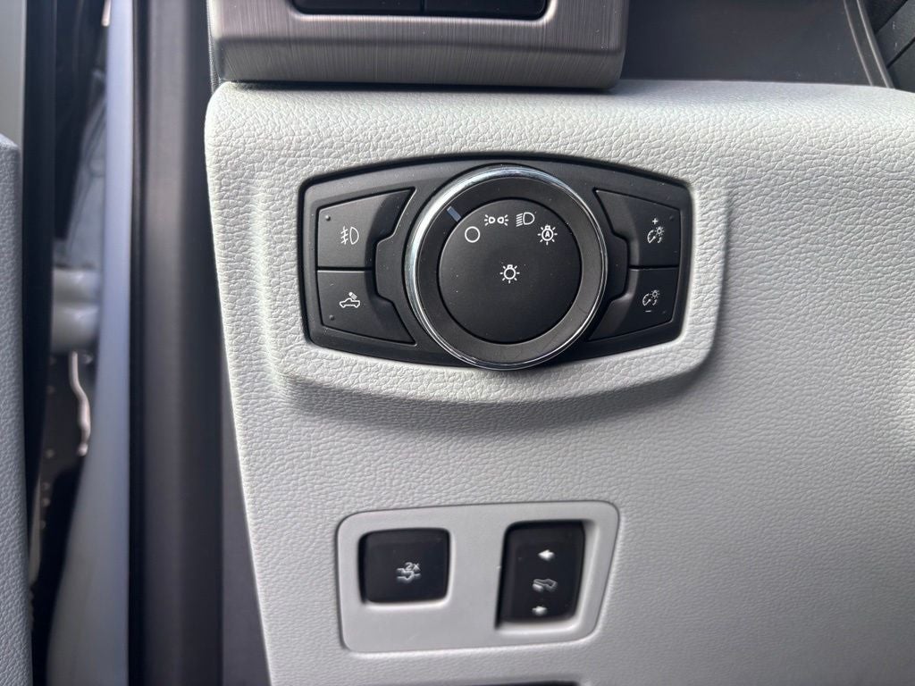 2022 Ford F-450SD Limited DRW