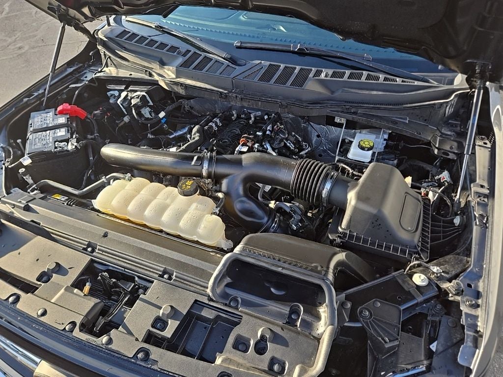 2025 Ford F-150 XLT FX4 302A Luxury