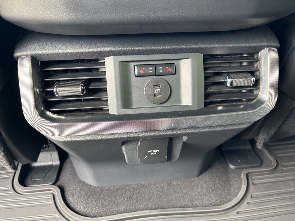 2025 Ford F-150 Platinum FX4