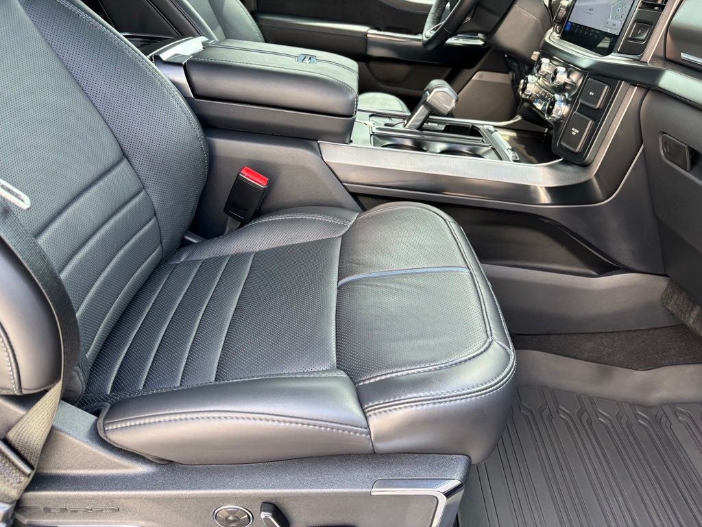 2025 Ford F-150 Platinum FX4