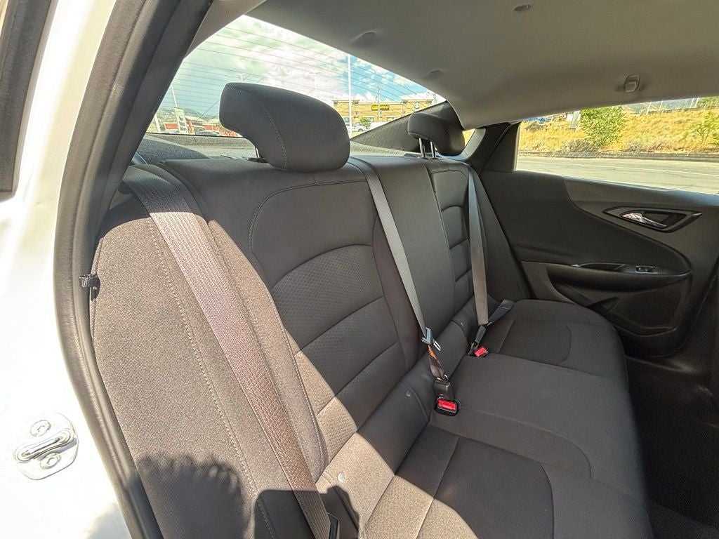 2025 Chevrolet Malibu LS 1LS