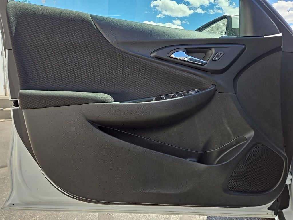 2023 Chevrolet Malibu LS 1FL