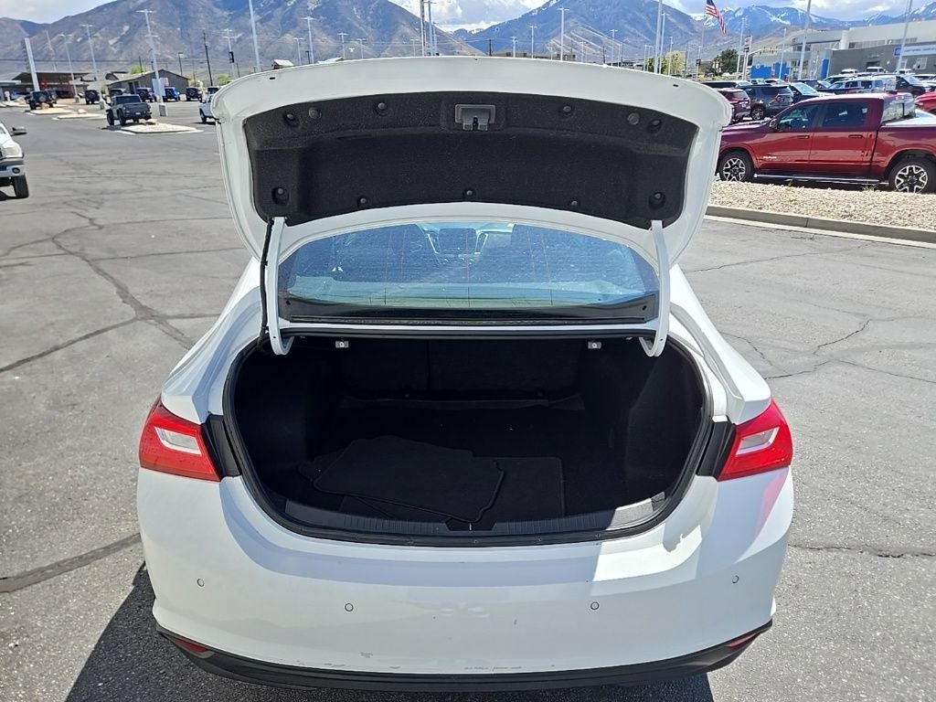 2023 Chevrolet Malibu LS 1FL