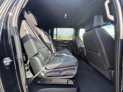 2023 Chevrolet Suburban LT