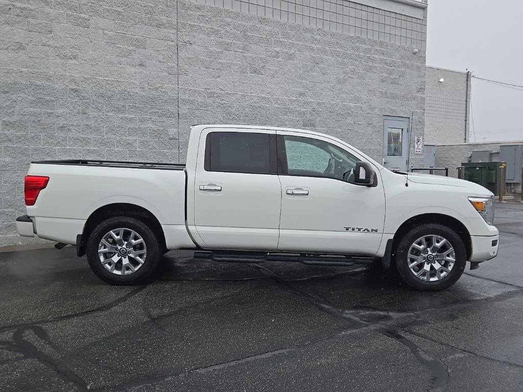 2021 Nissan Titan SV