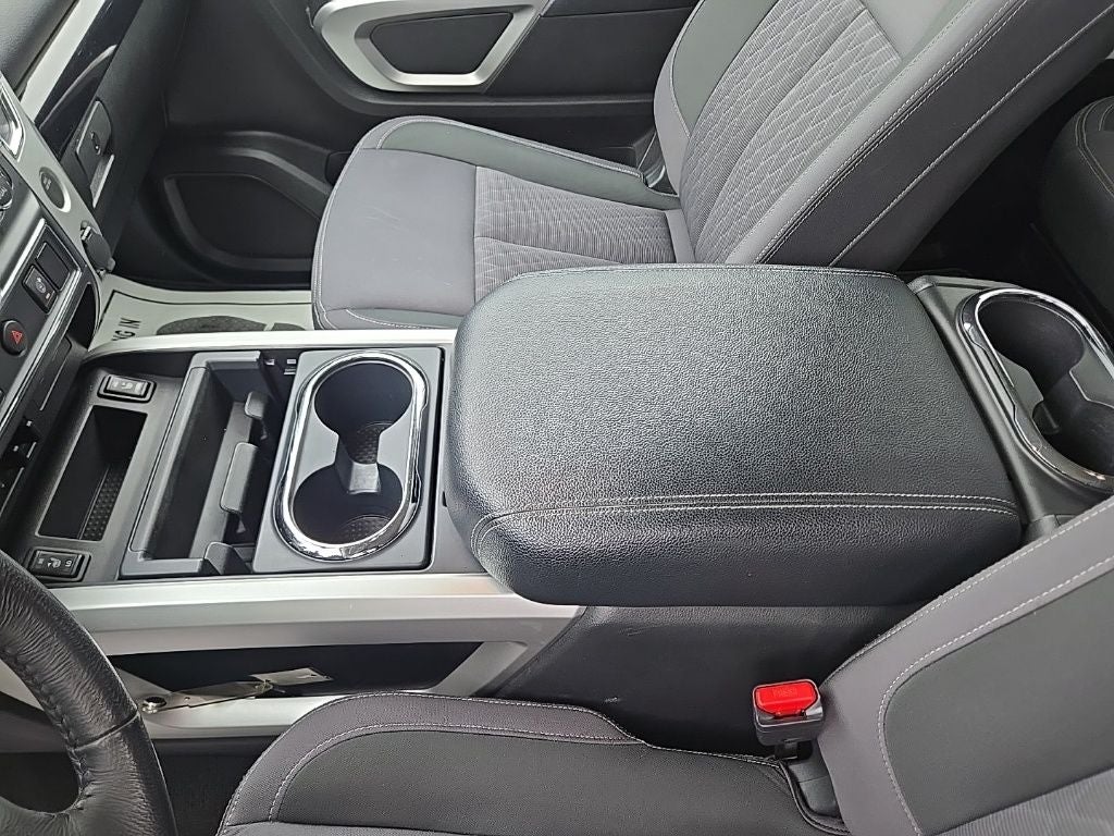 2021 Nissan Titan SV