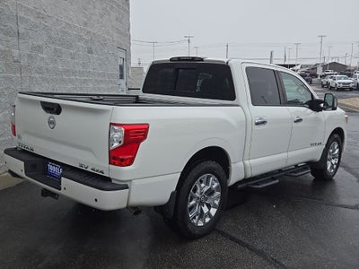2021 Nissan Titan SV