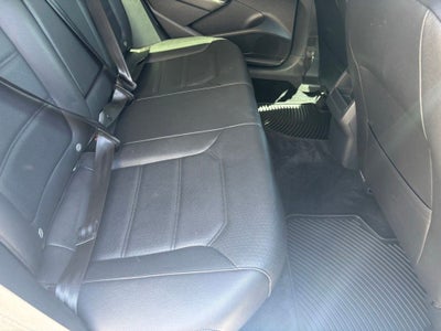 2017 Volkswagen Passat 1.8T R-Line