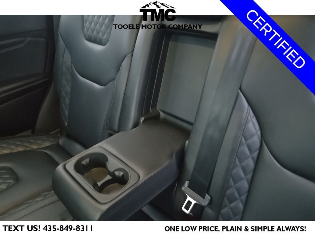 2024 Ford Edge Titanium + Intelligent Access w\ Push-Button Start