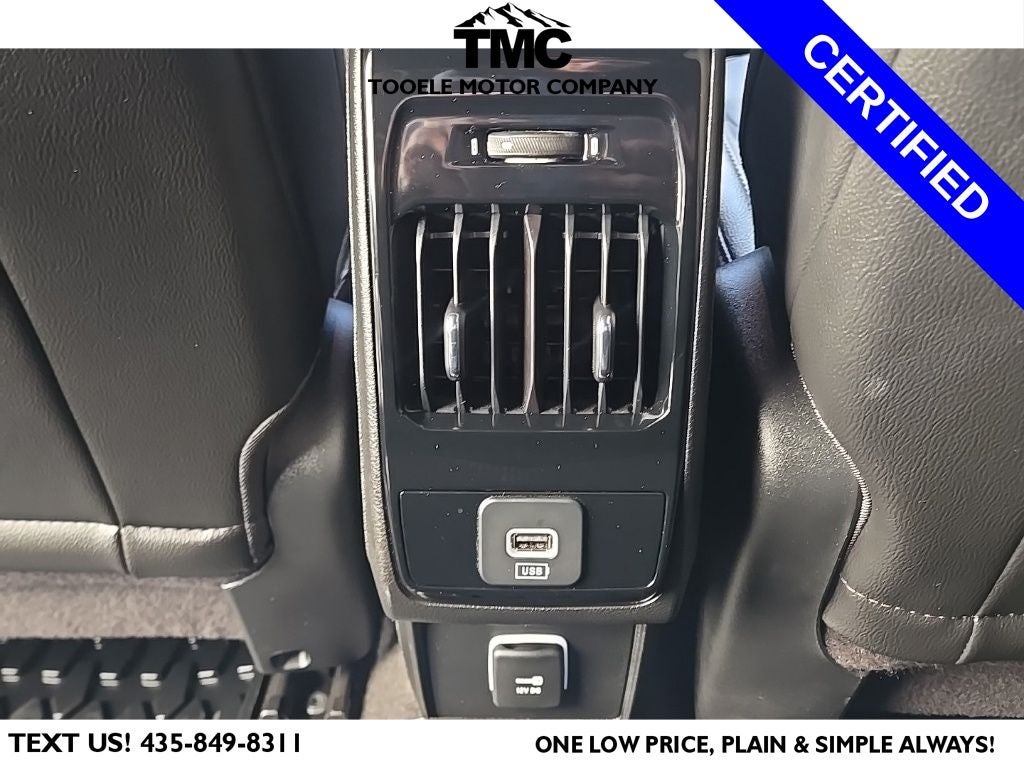 2024 Jeep Compass Latitude Lux + Lane Assist + Heated Front Seats & Steering Whee