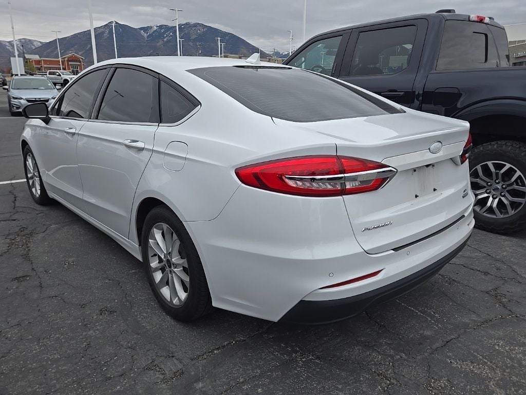 2020 Ford Fusion SE