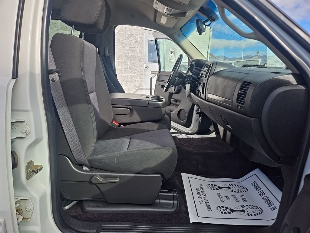 2011 Chevrolet Silverado 1500 LT + Heavy Duty Trailering Package