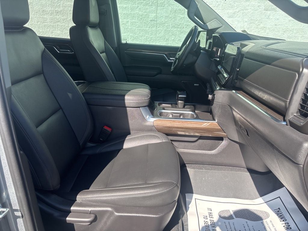 2023 Chevrolet Silverado 1500 LT Trail Boss + Moonroof