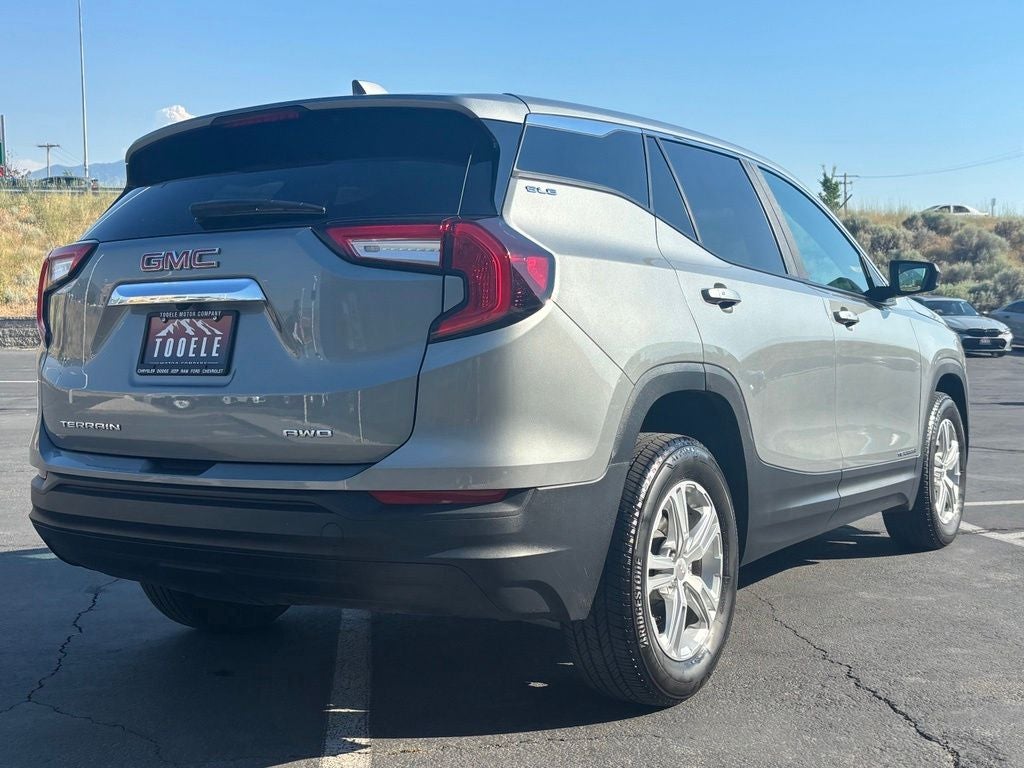 2024 GMC Terrain SLE