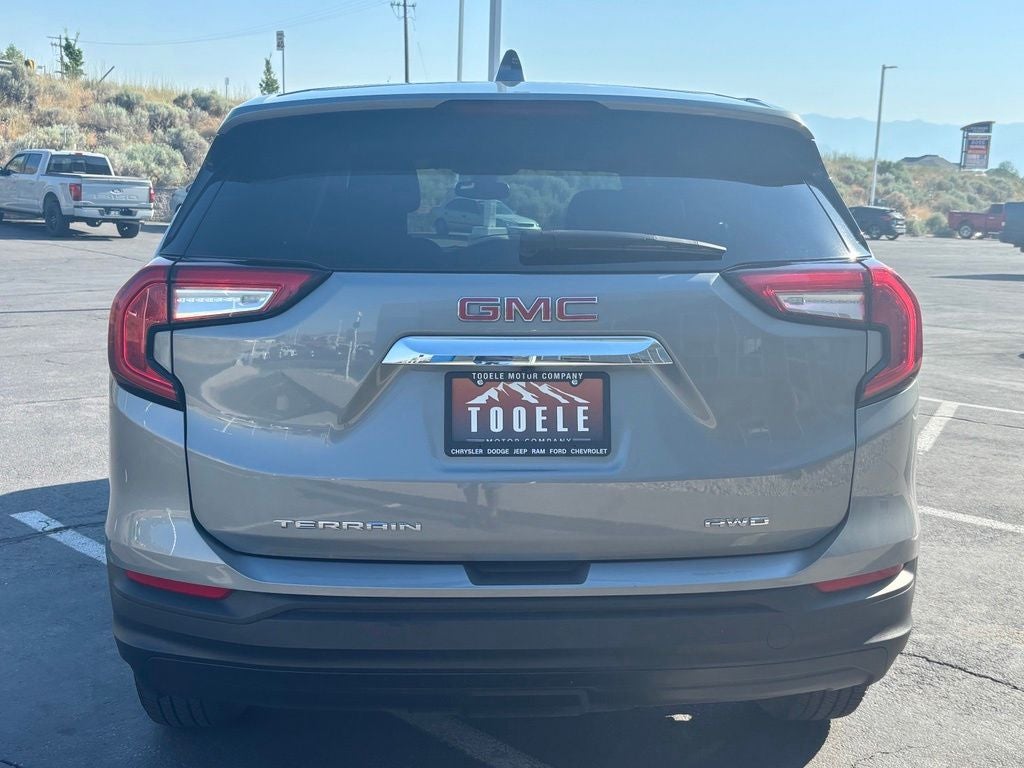 2024 GMC Terrain SLE
