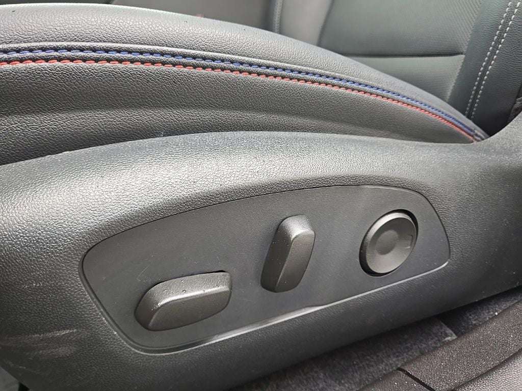 2025 Chevrolet Equinox EV RS Sunroof