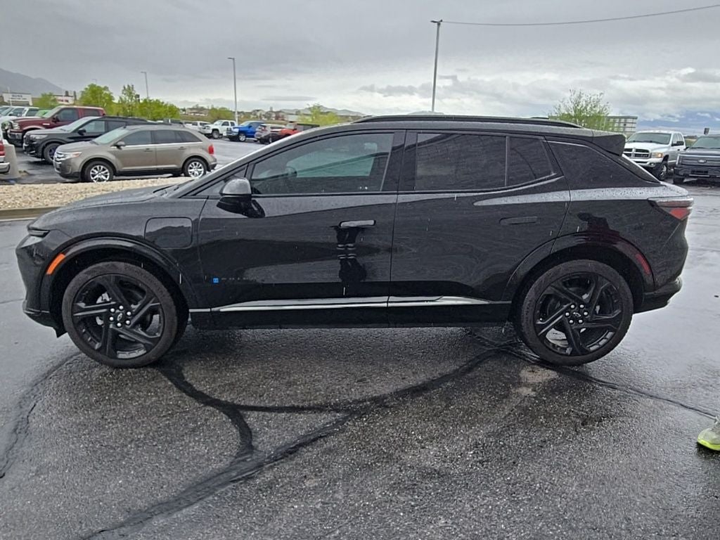 2025 Chevrolet Equinox EV RS Sunroof