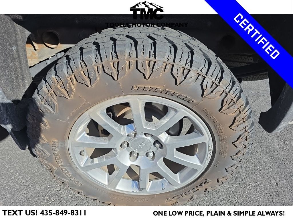 2017 GMC Sierra 1500 SLT + Off-Road Suspension Package