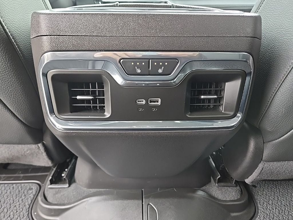 2024 GMC Sierra 1500 Denali w/ Technology PKG