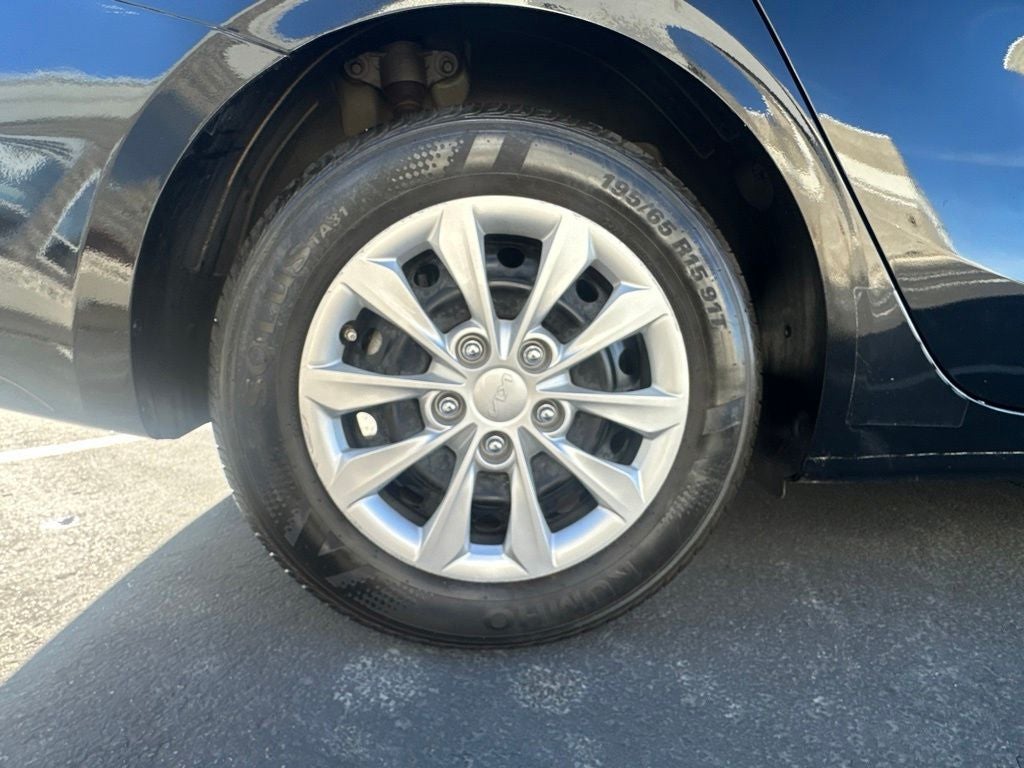 2024 Kia Forte LX